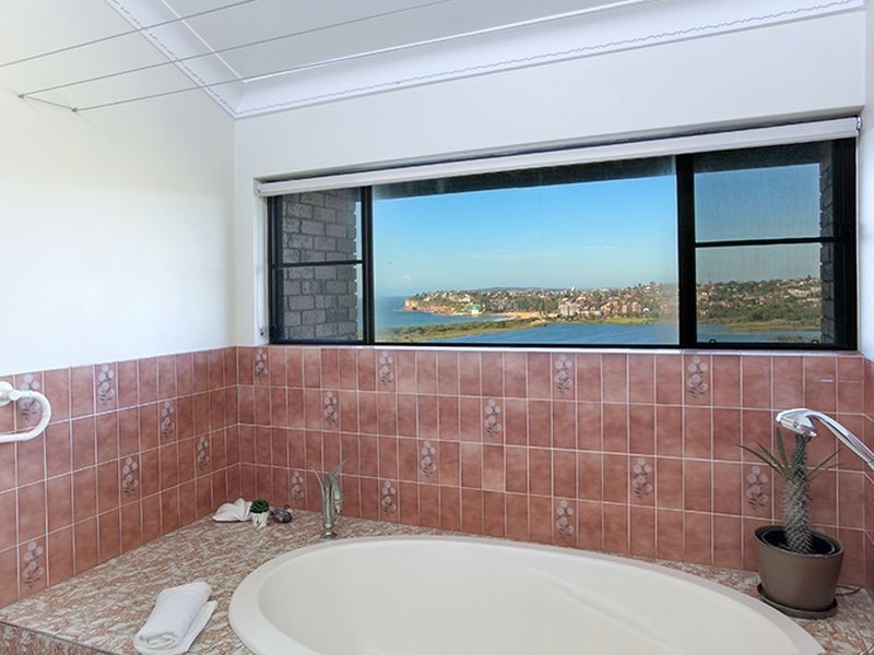 33 Lincoln Avenue, Collaroy NSW 2097