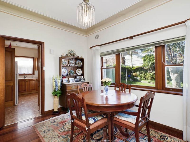 1 Hadleigh Avenue, Collaroy NSW 2097