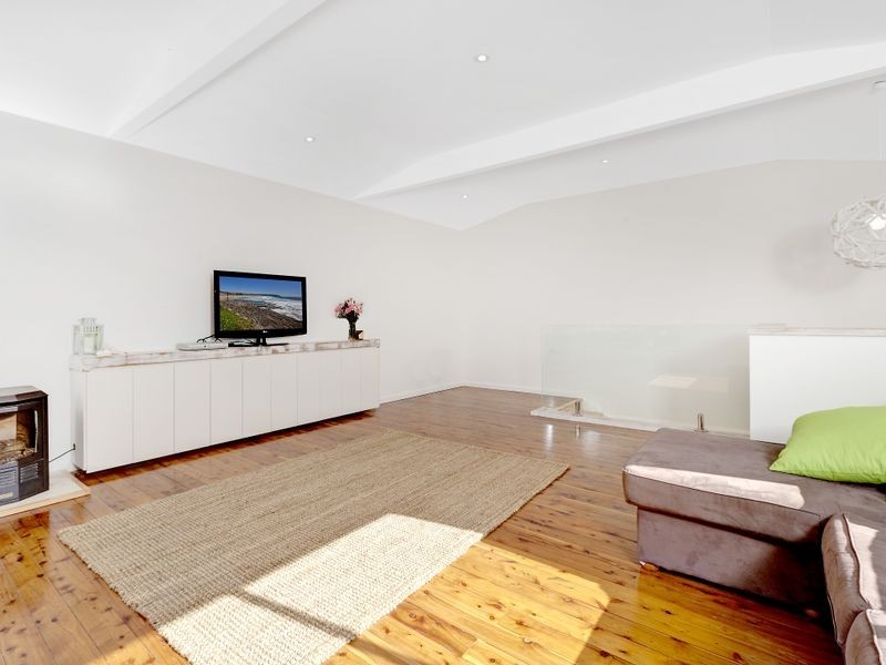 27 Veterans Parade, Collaroy Plateau NSW 2097