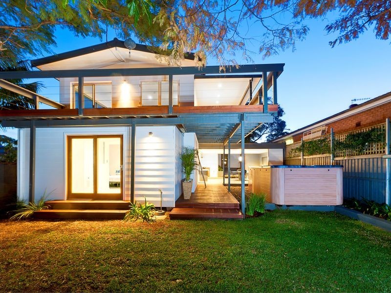 27 Veterans Parade, Collaroy Plateau NSW 2097