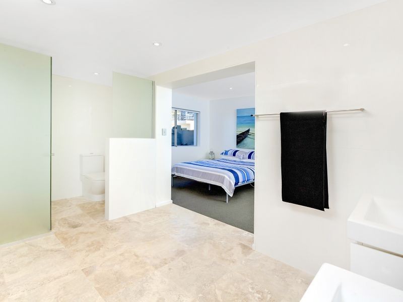 27 Veterans Parade, Collaroy Plateau NSW 2097