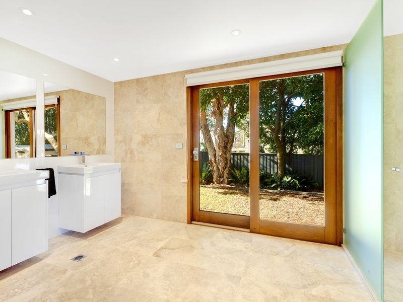 27 Veterans Parade, Collaroy Plateau NSW 2097