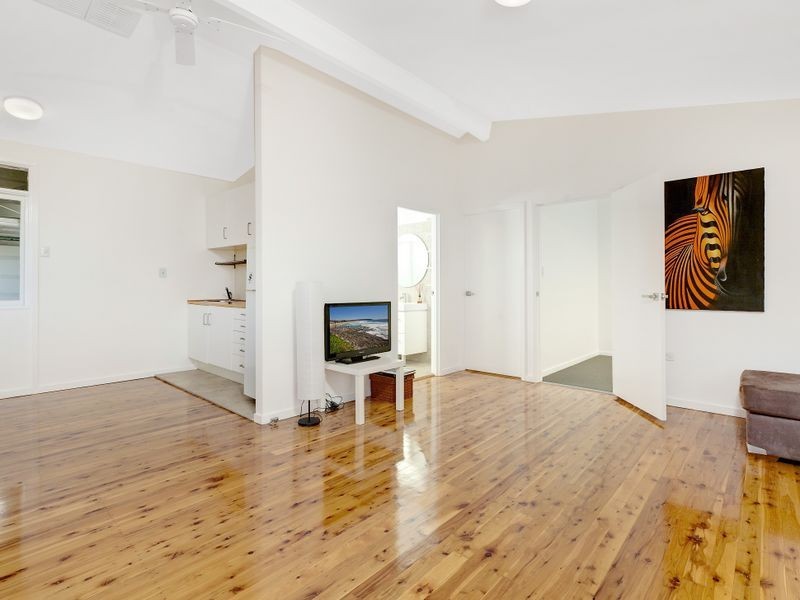 27 Veterans Parade, Collaroy Plateau NSW 2097