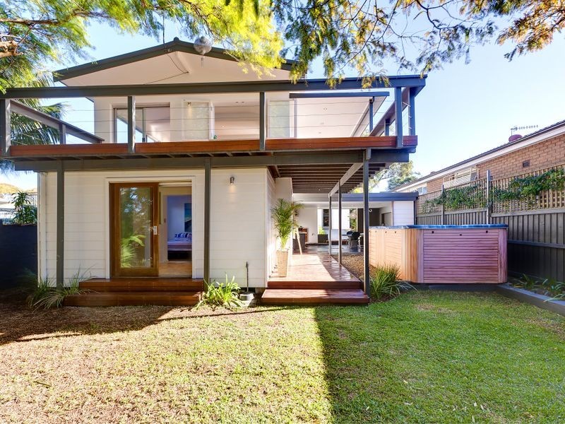 27 Veterans Parade, Collaroy Plateau NSW 2097