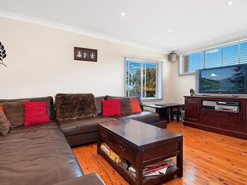 136 Parkes Rd, Collaroy Plateau NSW 2097