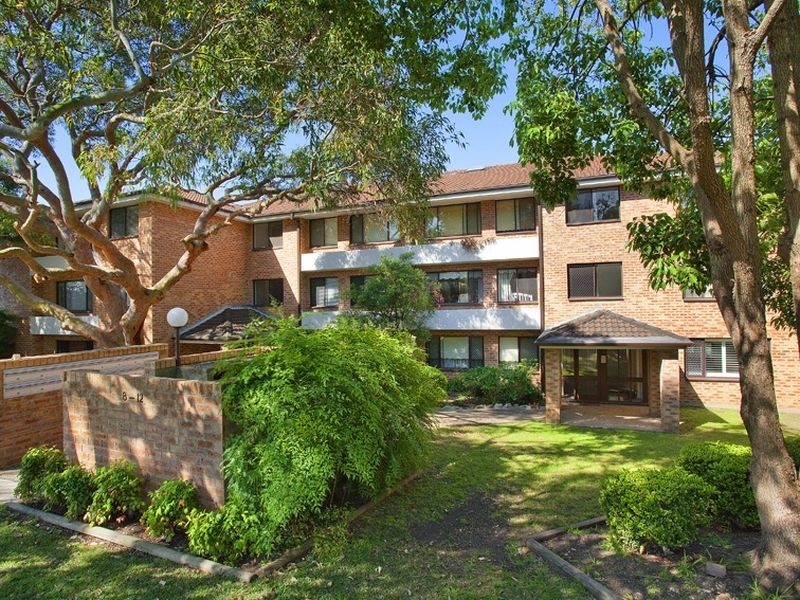 5/8-12 The Crescent, Dee Why NSW 2099