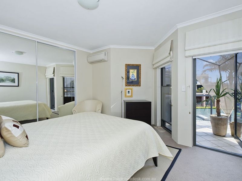 2/13 Wellington Street, Narrabeen NSW 2101