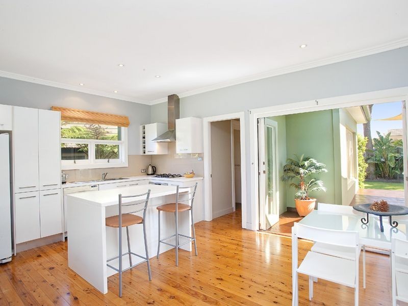 64 Rose Avenue, Collaroy Plateau NSW 2097