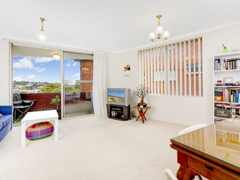 13/43 Sturdee Parade, Dee Why NSW 2099