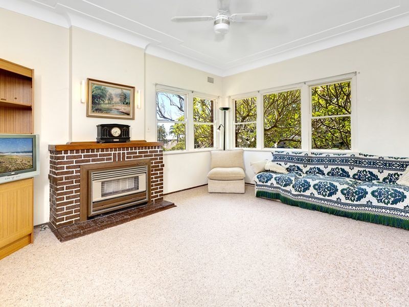 104 Essilia Street, Collaroy Plateau NSW 2097