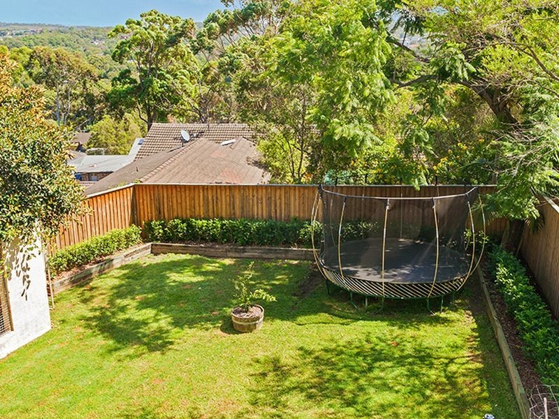 42 Kirkstone Road, Wheeler Heights NSW 2097