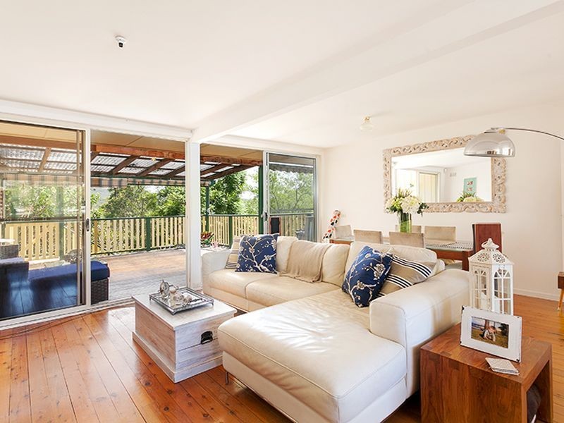 42 Kirkstone Road, Wheeler Heights NSW 2097