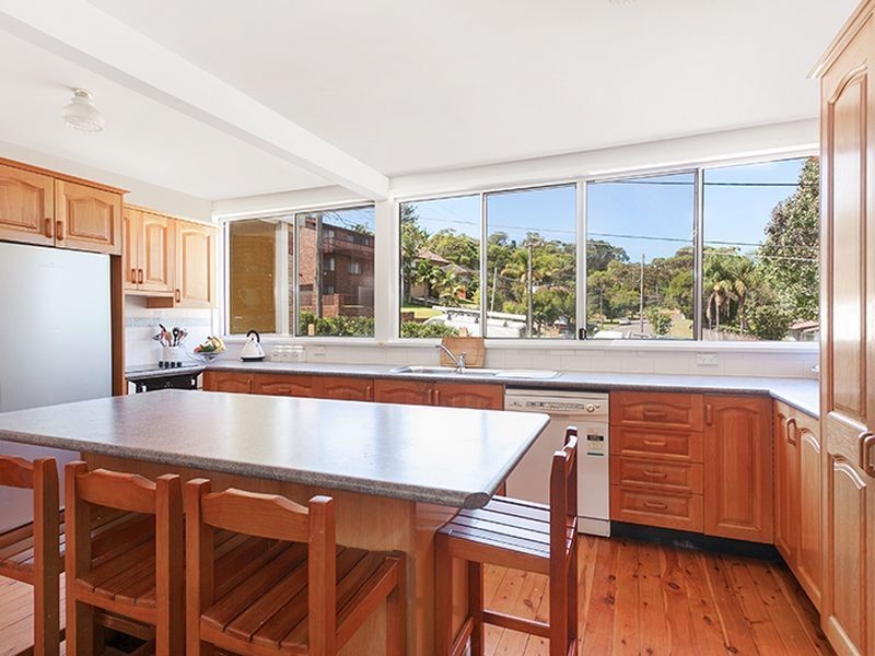 42 Kirkstone Road, Wheeler Heights NSW 2097