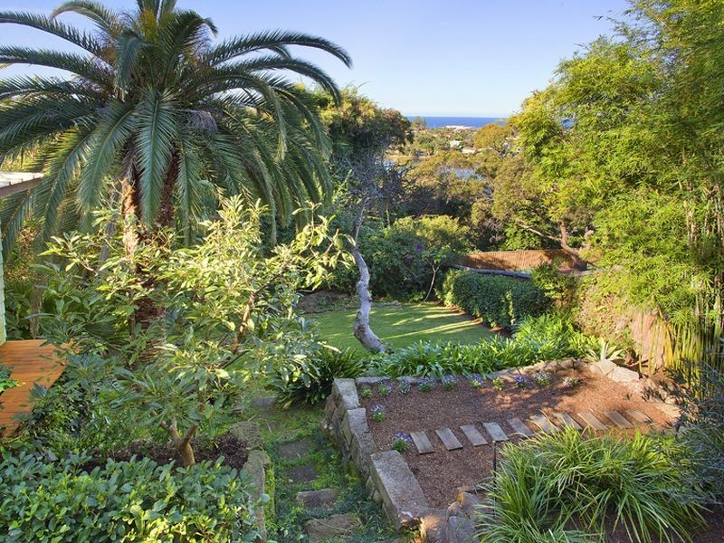 61 Alleyne Avenue, North Narrabeen NSW 2101