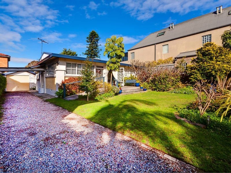 24 Ocean Grove, Collaroy NSW 2097