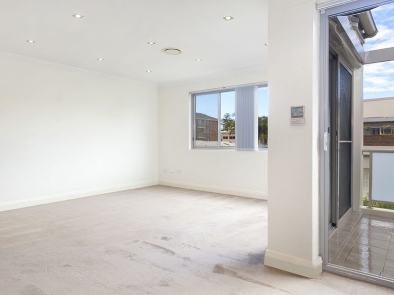 18/53-55 Lagoon Street, Narrabeen NSW 2101