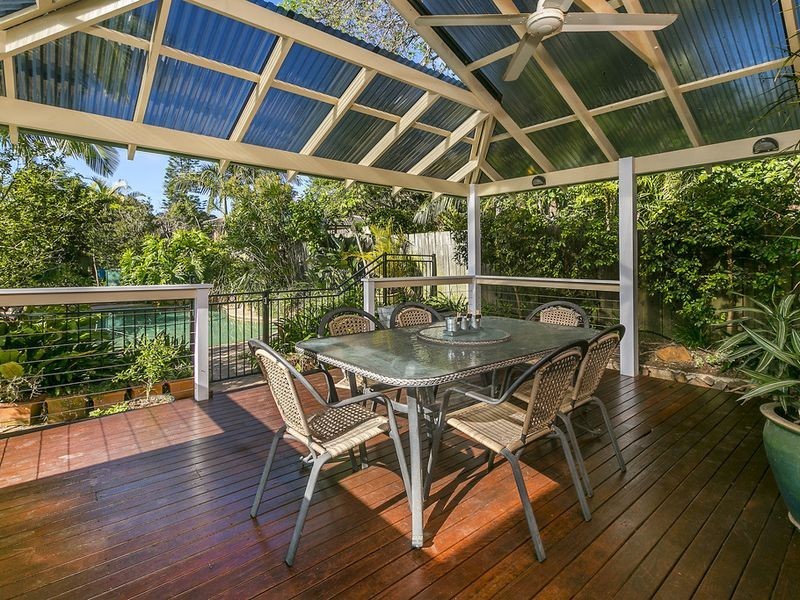 4 Arnott Crescent, Warriewood NSW 2102