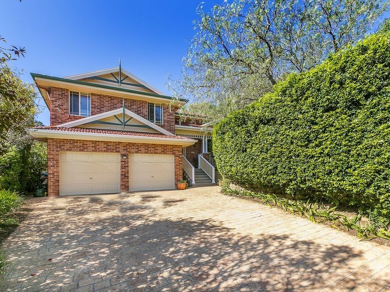 4 Arnott Crescent, Warriewood NSW 2102