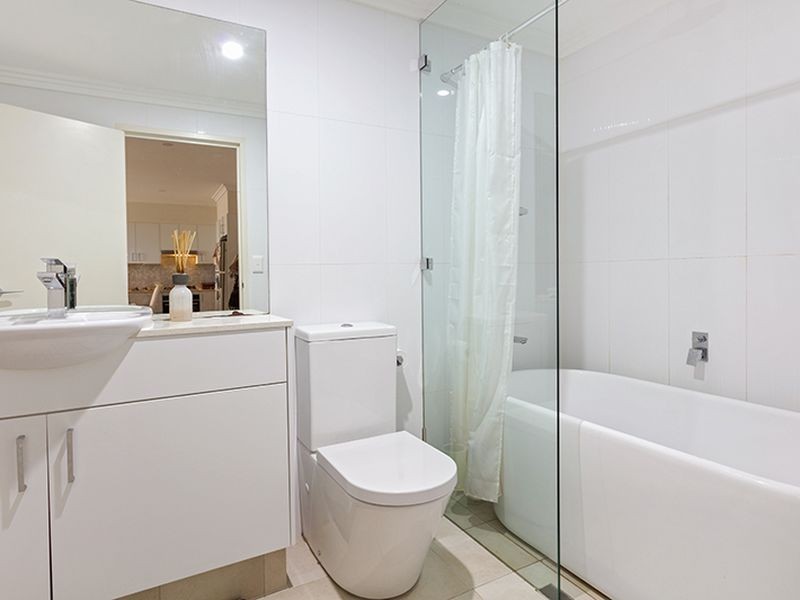 8/56A Park St, Narrabeen NSW 2101