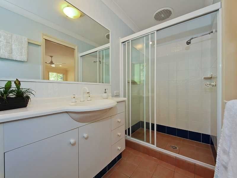 163 Gardenia Drive, Bonogin QLD 4213