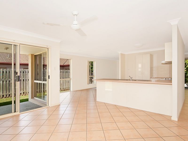 28 Macadie Way, Merrimac QLD 4226