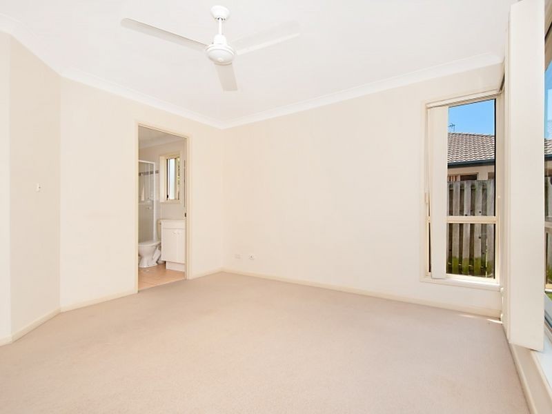 28 Macadie Way, Merrimac QLD 4226