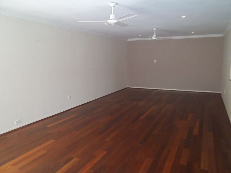 10 Callicarpa Street, Reedy Creek QLD 4227