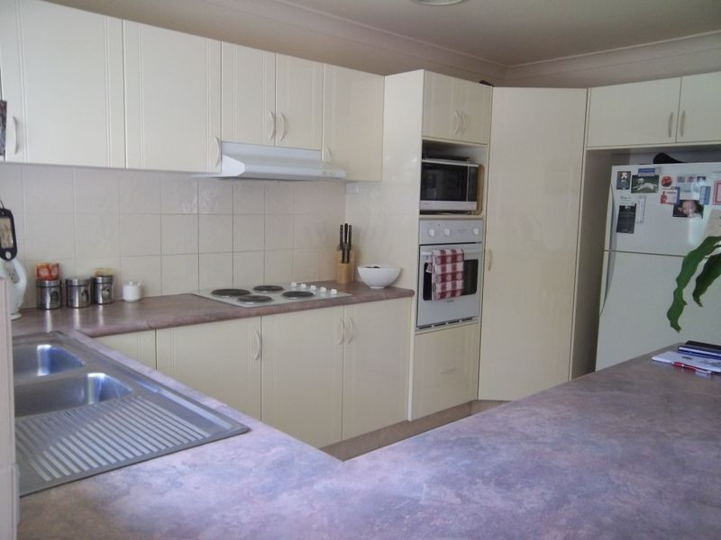 8 Denika Court, Mudgeeraba QLD 4213