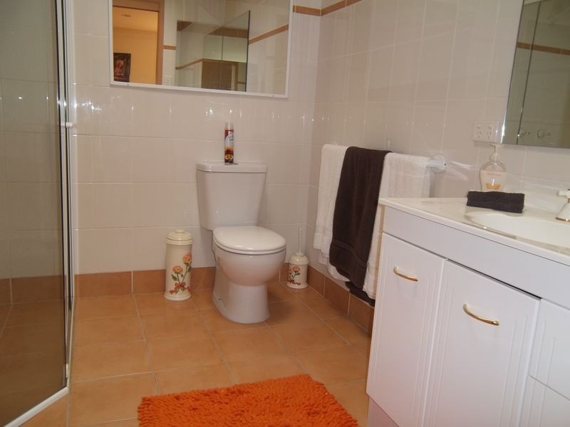 3 De Haviland Avenue, Benowa QLD 4217