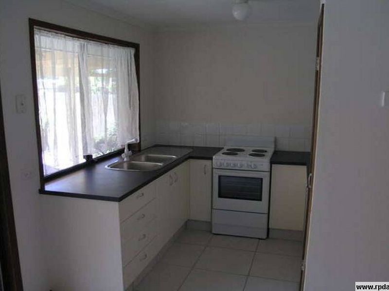 16 Navajo Street, Mudgeeraba QLD 4213