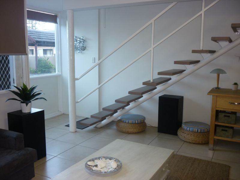 27/122 Marine Parade, Miami QLD 4220