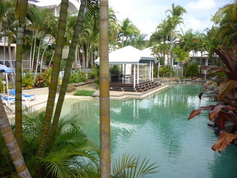 25/16 Crescent Avenue, Mermaid Beach QLD 4218