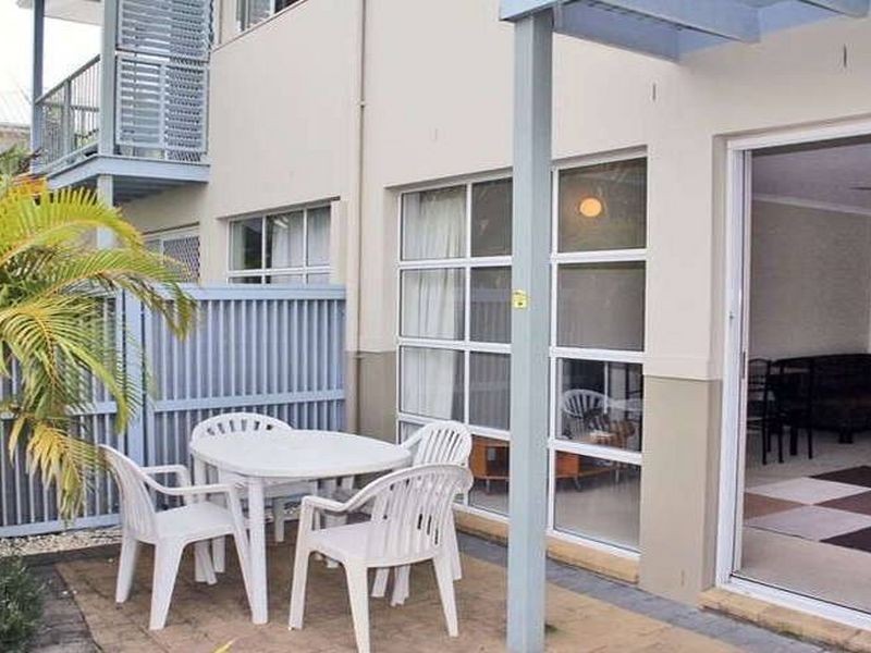 25/16 Crescent Avenue, Mermaid Beach QLD 4218