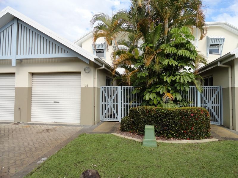 25/16 Crescent Avenue, Mermaid Beach QLD 4218