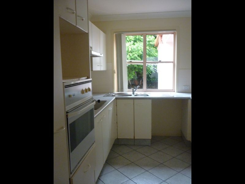 59 Cedarwood Crescent, Robina QLD 4226