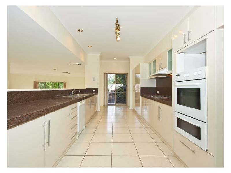 87 Glen Eagles Drive, Robina QLD 4226