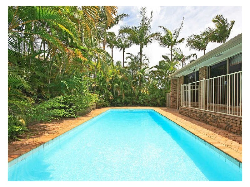 87 Glen Eagles Drive, Robina QLD 4226