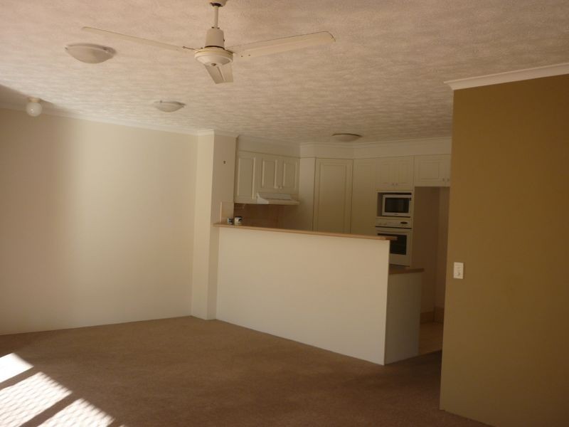 2/2489 Gold Coast Highway, Mermaid Beach QLD 4218