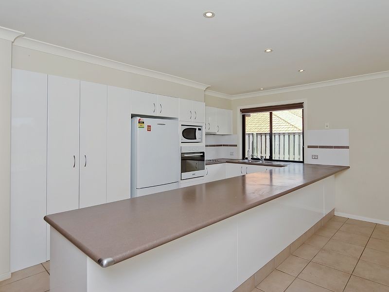 32 Kerrigan Court, Mudgeeraba QLD 4213