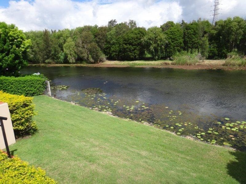 34 Martingale Circuit, Clear Island Waters QLD 4226