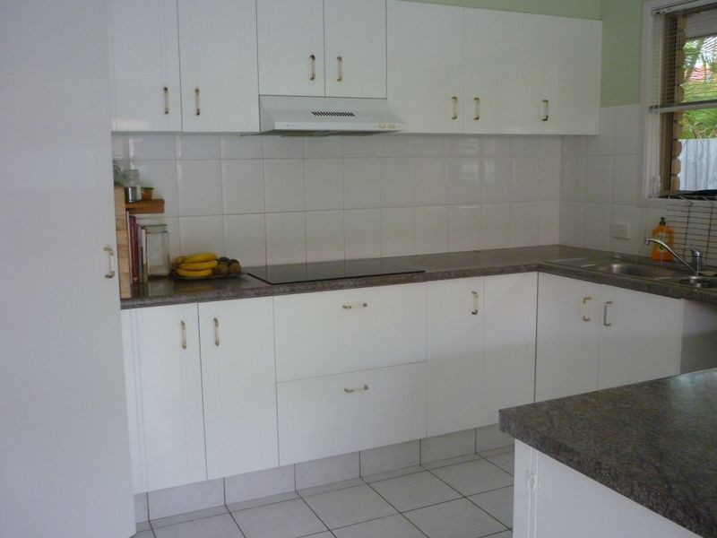 10 Vancouver Street, Robina QLD 4226