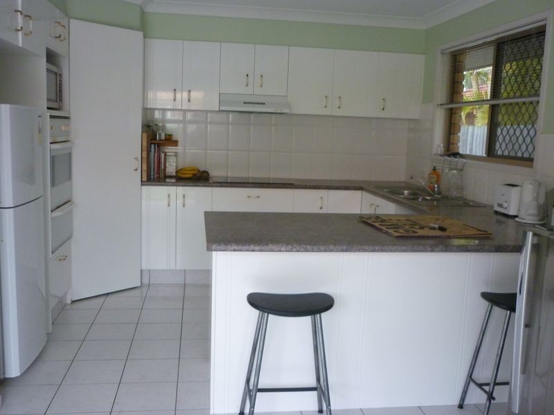 10 Vancouver Street, Robina QLD 4226