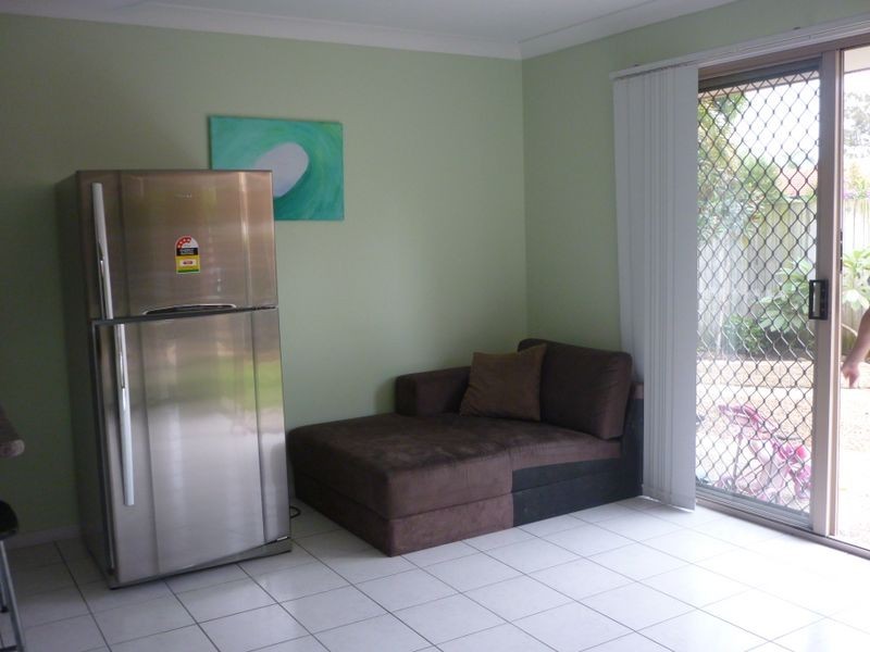 10 Vancouver Street, Robina QLD 4226