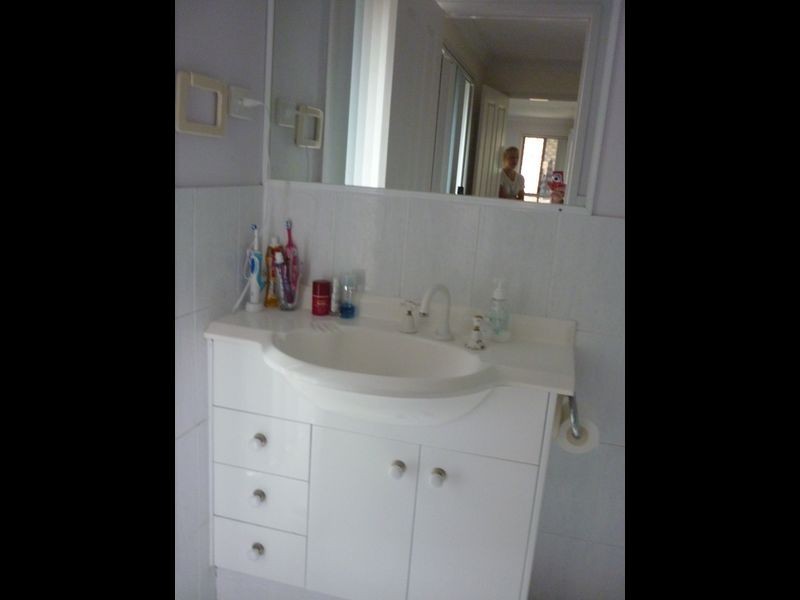 10 Vancouver Street, Robina QLD 4226