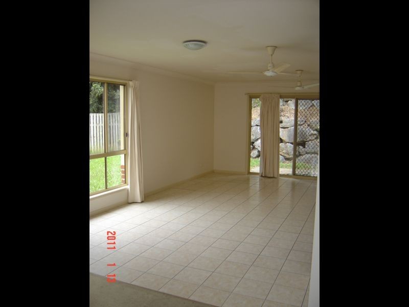 20 Swanton Drive, Mudgeeraba QLD 4213