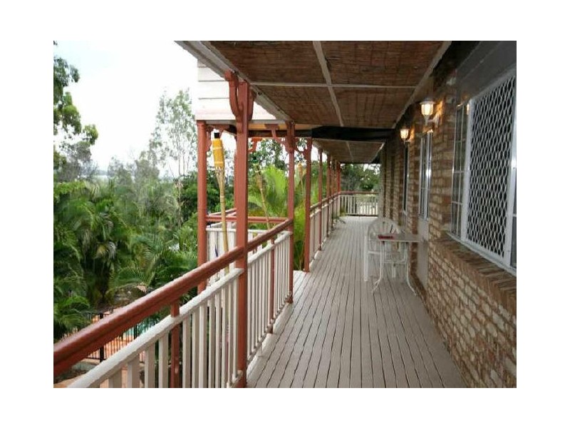 124 Thorngate Drive, Robina QLD 4226