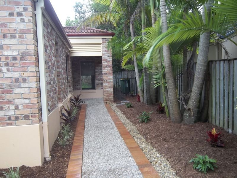 18 Tuggerah Close, Robina QLD 4226