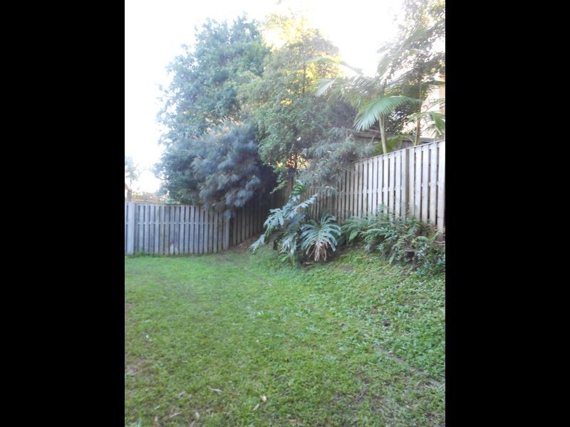 18 Tuggerah Close, Robina QLD 4226