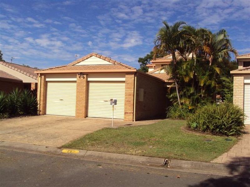 28 Parkside Circuit, Robina QLD 4226