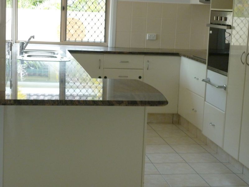 28 Cedarwood Crescent, Robina QLD 4226